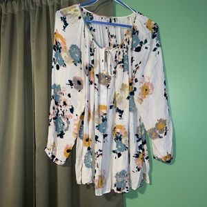 Lucky Brand top size 1x